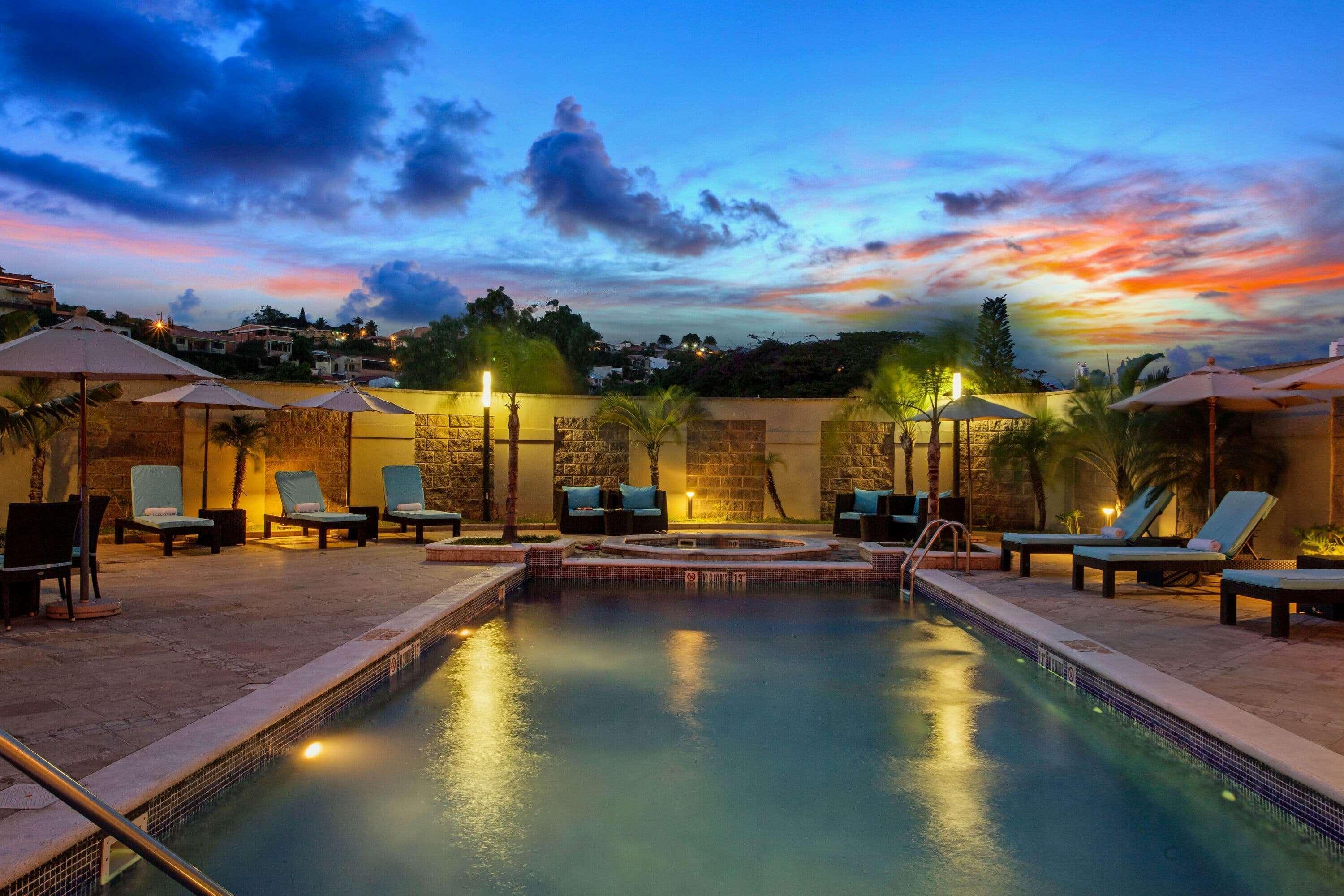 Hotel La Quinta By Wyndham Tegucigalpa Extérieur photo