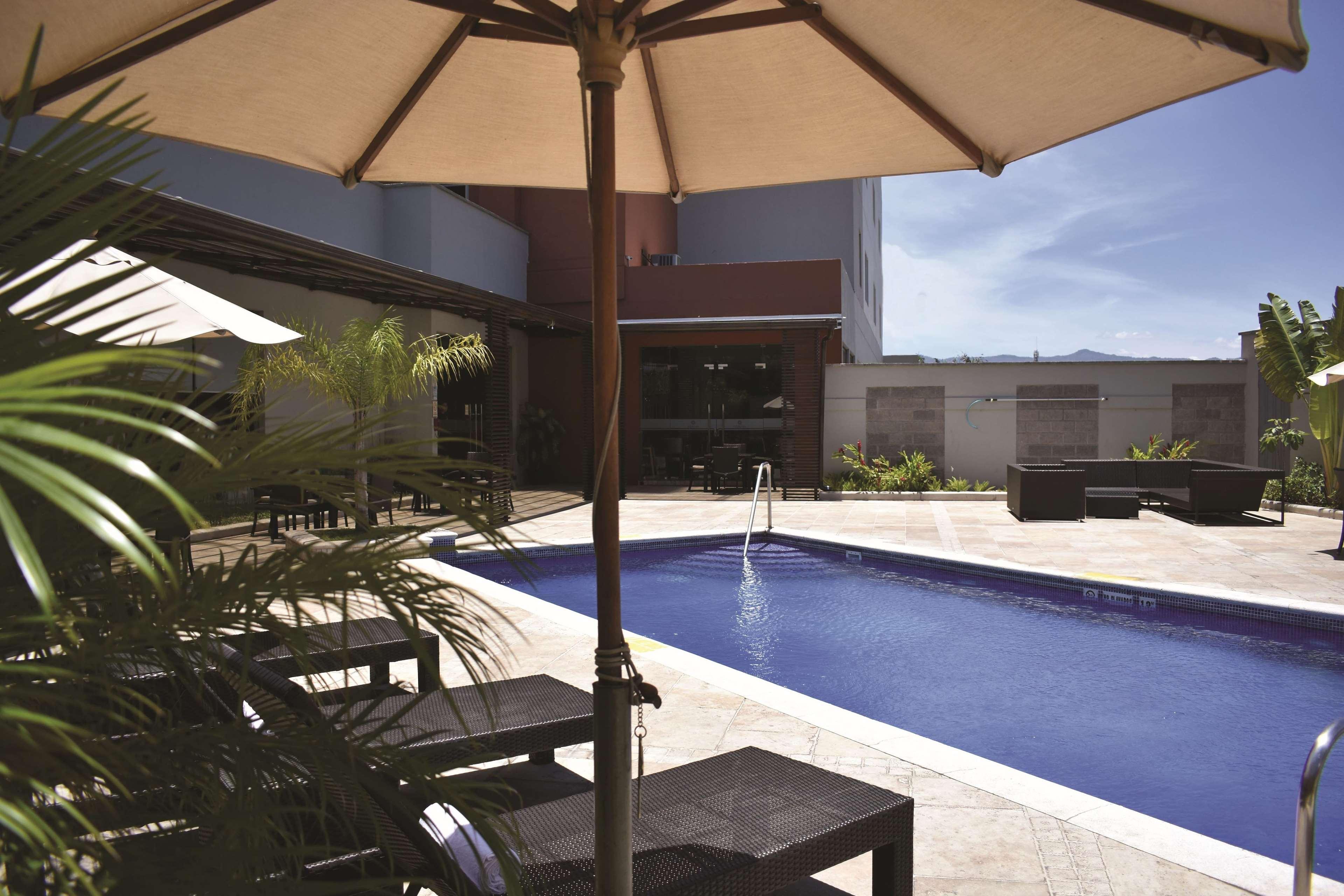 Hotel La Quinta By Wyndham Tegucigalpa Extérieur photo